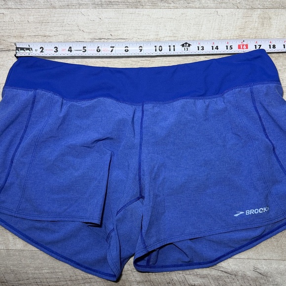 Brooks Women's Athletic Shorts in Vibrant Blue Size XL - Picture 5 of 8